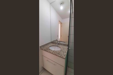 Apartamento à venda com 65m², 3 quartos e 1 vaga Apartamento à venda com 65m², 3 quartos e 1 vagaBanheiro Social