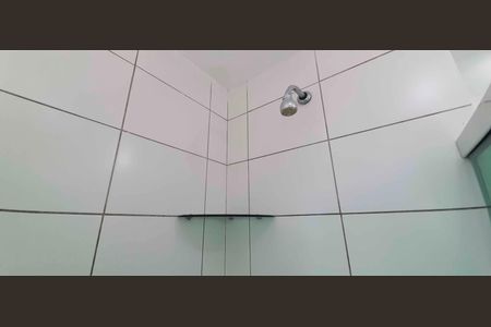 Apartamento à venda com 65m², 3 quartos e 1 vaga Apartamento à venda com 65m², 3 quartos e 1 vagaBanheiro da Suíte