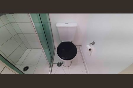 Apartamento à venda com 65m², 3 quartos e 1 vaga Apartamento à venda com 65m², 3 quartos e 1 vagaBanheiro Social