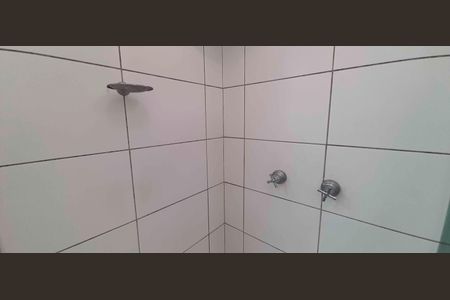 Apartamento à venda com 65m², 3 quartos e 1 vaga Apartamento à venda com 65m², 3 quartos e 1 vagaBanheiro da Suíte