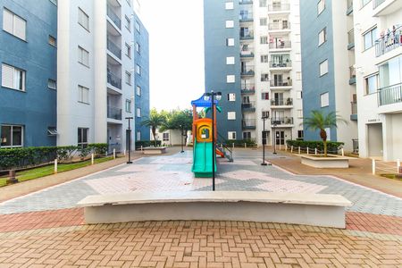 Apartamento à venda com 51m², 2 quartos e sem vaga Apartamento à venda com 51m², 2 quartos e sem vagaÁrea comum - Playground