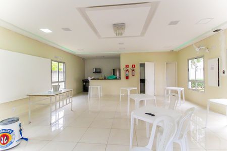 Apartamento à venda com 51m², 2 quartos e sem vaga Apartamento à venda com 51m², 2 quartos e sem vagaÁrea comum - Salão de festas