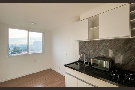 Sala/cozinha/área de serviço  de apartamento para alugar com 1 quarto, 24m² em Jardim America da Penha, São Paulo