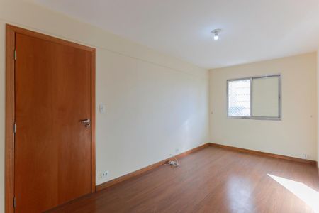 Apartamento para alugar com 67m², 2 quartos e 1 vaga Apartamento para alugar com 67m², 2 quartos e 1 vagaQuarto 1