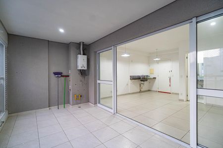 Studio à venda com 40m², 1 quarto e 1 vaga Studio à venda com 40m², 1 quarto e 1 vagaVaranda