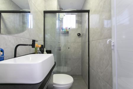 Apartamento à venda com 38m², 2 quartos e 1 vagaBanheiro 