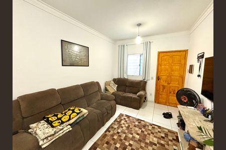 Casa à venda com 63m², 2 quartos e 1 vaga Casa à venda com 63m², 2 quartos e 1 vagaSala