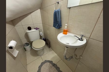 Banheiro 1 de casa à venda com 2 quartos, 63m² em Burgo Paulista, São Paulo
