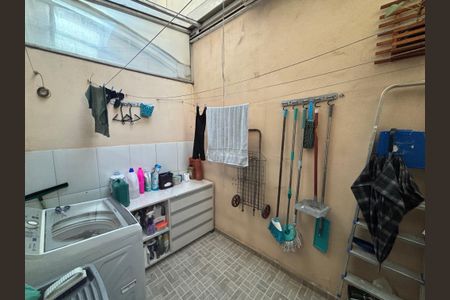 Casa à venda com 63m², 2 quartos e 1 vaga Casa à venda com 63m², 2 quartos e 1 vagaCozinha