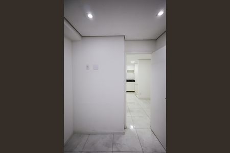 Quarto 1 de apartamento para alugar com 2 quartos, 32m² em Vila dos Andradas, São Paulo