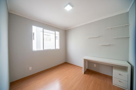 Apartamento para alugar com 2 quartos, 40m² em Cecília, Viamão
