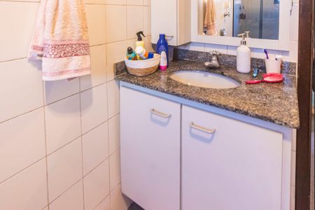 Banheiro Social de casa à venda com 4 quartos, 309m² em Baeta Neves, São Bernardo do Campo