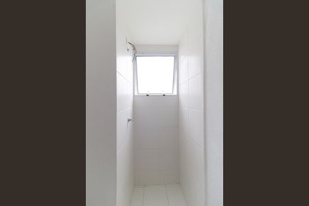Apartamento para alugar com 44m², 2 quartos e sem vaga Apartamento para alugar com 44m², 2 quartos e sem vagaBanheiro