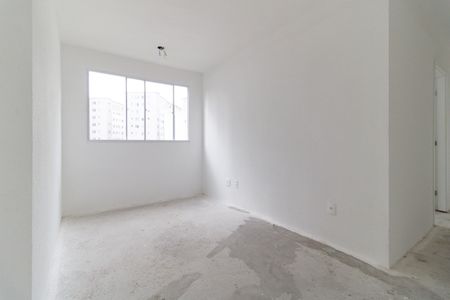 Sala de apartamento para alugar com 2 quartos, 44m² em Parque Bristol, São Paulo