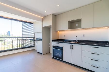 Cozinha de apartamento para alugar com 1 quarto, 47m² em Empresarial 18 do Forte, Barueri