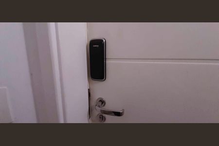 Apartamento para alugar com 108m², 3 quartos e 2 vagas Apartamento para alugar com 108m², 3 quartos e 2 vagasFechadura Eletrônica