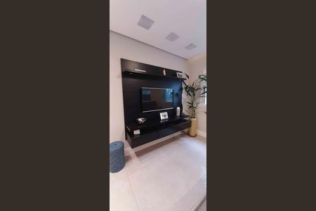 Apartamento para alugar com 108m², 3 quartos e 2 vagas Apartamento para alugar com 108m², 3 quartos e 2 vagasSala de TV