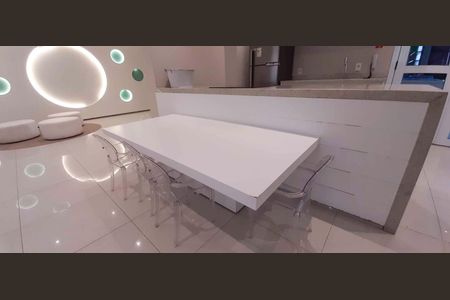 Apartamento para alugar com 108m², 3 quartos e 2 vagas