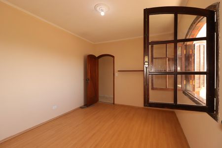 Casa para alugar com 150m², 3 quartos e sem vagaSuíte