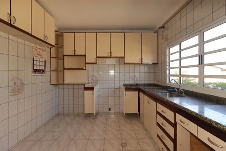 Casa para alugar com 150m², 3 quartos e sem vagaCozinha