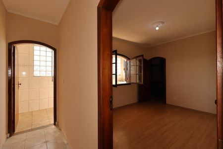 Casa para alugar com 150m², 3 quartos e sem vagaCorredor