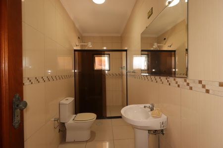 Casa para alugar com 150m², 3 quartos e sem vagaBanheiro Social