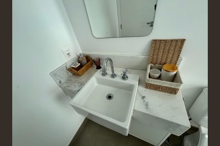 Apartamento para alugar com 48m², 1 quarto e sem vagaBanheiro