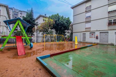 Apartamento à venda com 51m², 2 quartos e 1 vaga Apartamento à venda com 51m², 2 quartos e 1 vagaÁrea comum - Playground