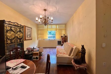 Apartamento à venda com 81m², 2 quartos e 1 vaga