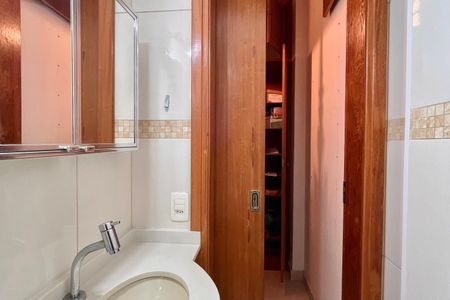 Apartamento à venda com 81m², 2 quartos e 1 vaga