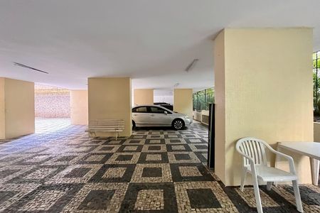 Apartamento à venda com 81m², 2 quartos e 1 vaga