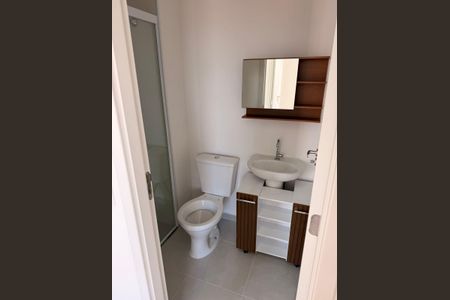 Banheiro de apartamento para alugar com 2 quartos, 40m² em Vila Paulista, São Paulo