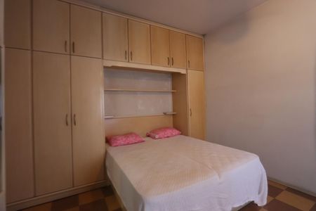 Casa à venda com 150m², 3 quartos e 2 vagasSuíte