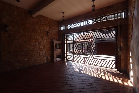 Casa à venda com 150m², 3 quartos e 2 vagasGaragem