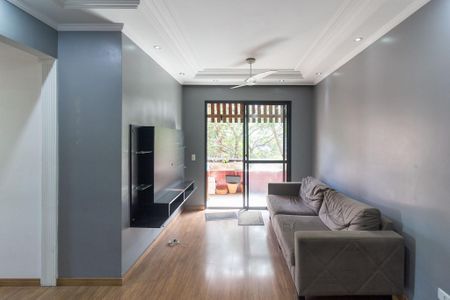 Apartamento para alugar com 71m², 3 quartos e 1 vaga Apartamento para alugar com 71m², 3 quartos e 1 vagaSala