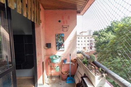 Apartamento para alugar com 71m², 3 quartos e 1 vaga Apartamento para alugar com 71m², 3 quartos e 1 vagaVaranda