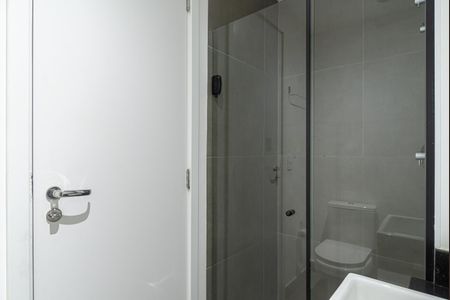 Studio à venda com 31m², 1 quarto e sem vaga Studio à venda com 31m², 1 quarto e sem vagaBanheiro