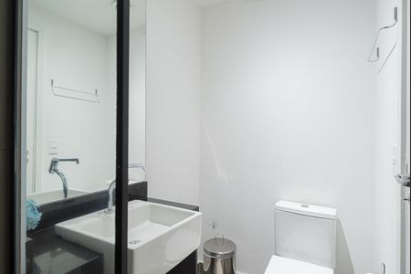 Studio à venda com 31m², 1 quarto e sem vaga Studio à venda com 31m², 1 quarto e sem vagaBanheiro