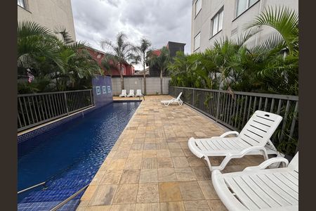 Apartamento à venda com 42m², 2 quartos e sem vaga Apartamento à venda com 42m², 2 quartos e sem vagaÁrea comum - Piscina