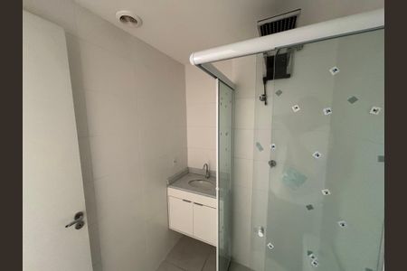 Apartamento à venda com 42m², 2 quartos e sem vaga Apartamento à venda com 42m², 2 quartos e sem vagaBanheiro