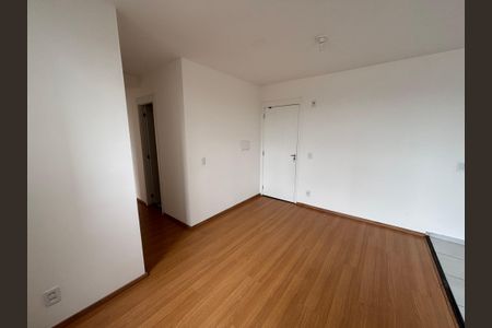 Apartamento à venda com 42m², 2 quartos e sem vaga Apartamento à venda com 42m², 2 quartos e sem vagaSala