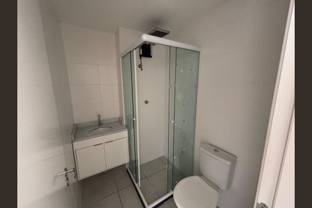 Apartamento à venda com 42m², 2 quartos e sem vaga Apartamento à venda com 42m², 2 quartos e sem vagaBanheiro