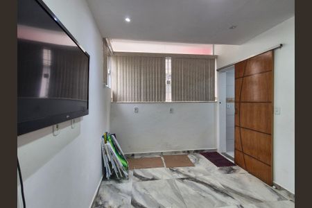 Apartamento à venda com 90m², 2 quartos e sem vaga