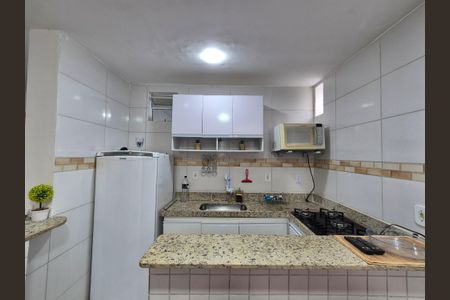 Apartamento à venda com 90m², 2 quartos e sem vaga