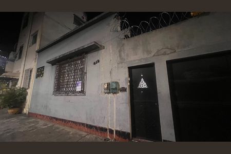 Casa para alugar com 55m², 2 quartos e sem vagaFachada