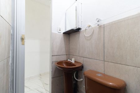 Casa para alugar com 50m², 2 quartos e sem vaga Casa para alugar com 50m², 2 quartos e sem vagaBanheiro da Suíte 1