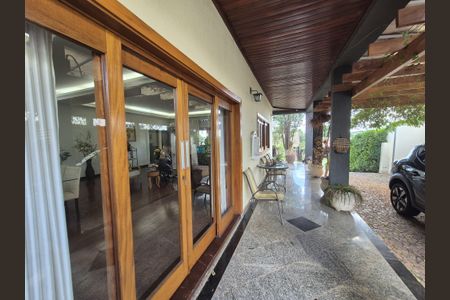 Casa para alugar com 500m², 4 quartos e 4 vagas