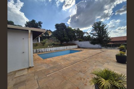Casa para alugar com 500m², 4 quartos e 4 vagas