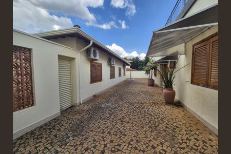 Casa para alugar com 500m², 4 quartos e 4 vagas