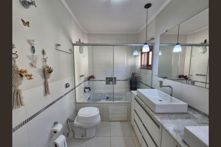 Casa para alugar com 500m², 4 quartos e 4 vagas